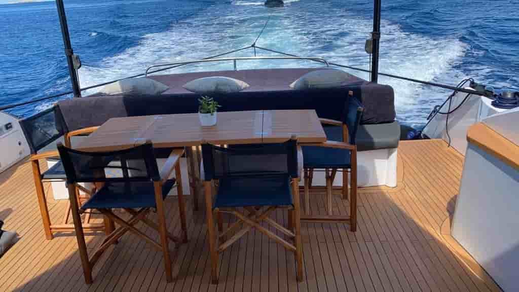 Sunseeker 72 Predator - View 5