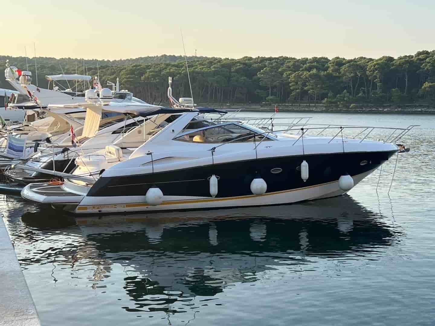 Sunseeker Portofino 46 - View 1