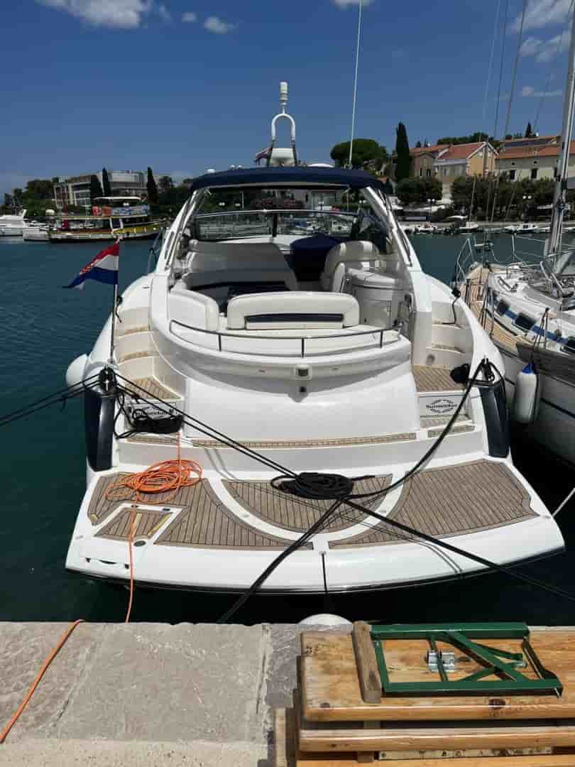 Sunseeker Portofino 46 - View 2