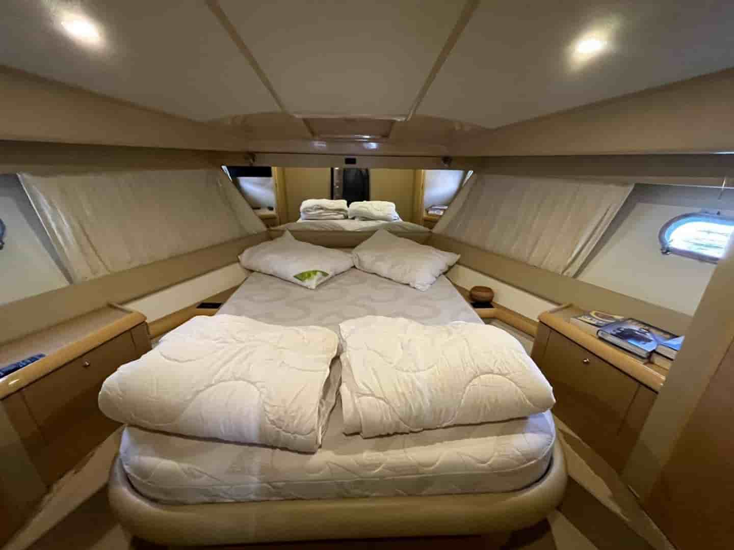 Ferretti 460 - View 4