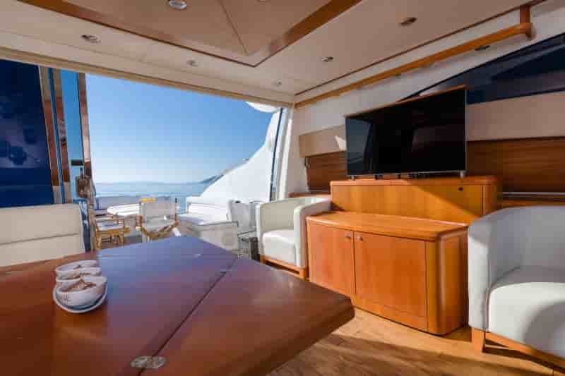 Sunseeker Predator 72 - View 6