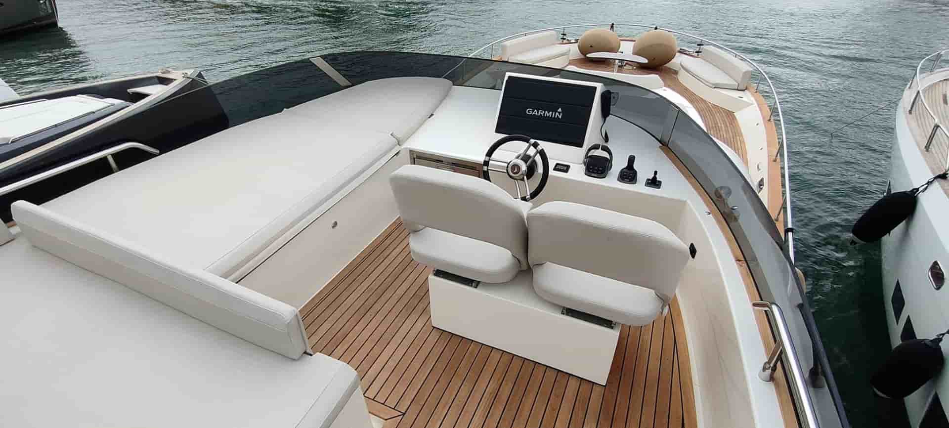 Monachus yacht - View 4