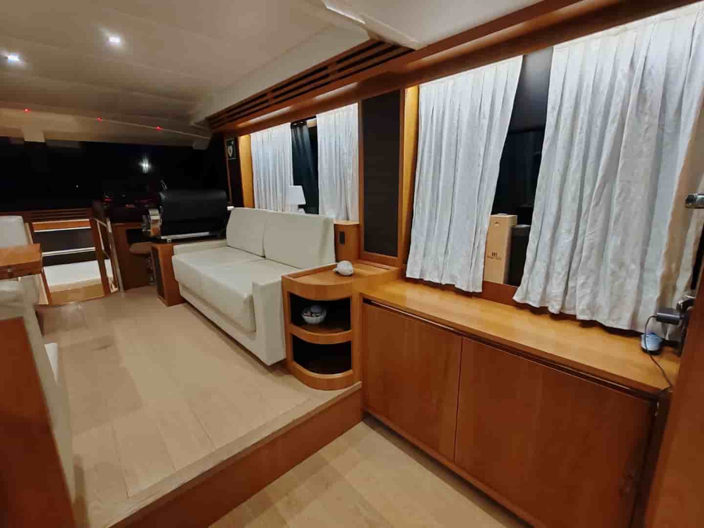 Absolute 52 fly - View 12