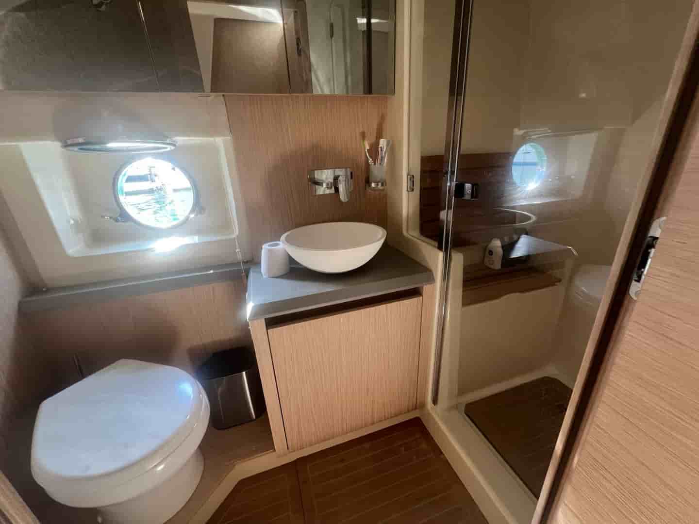 Beneteau Monte Carlo 5 - View 15