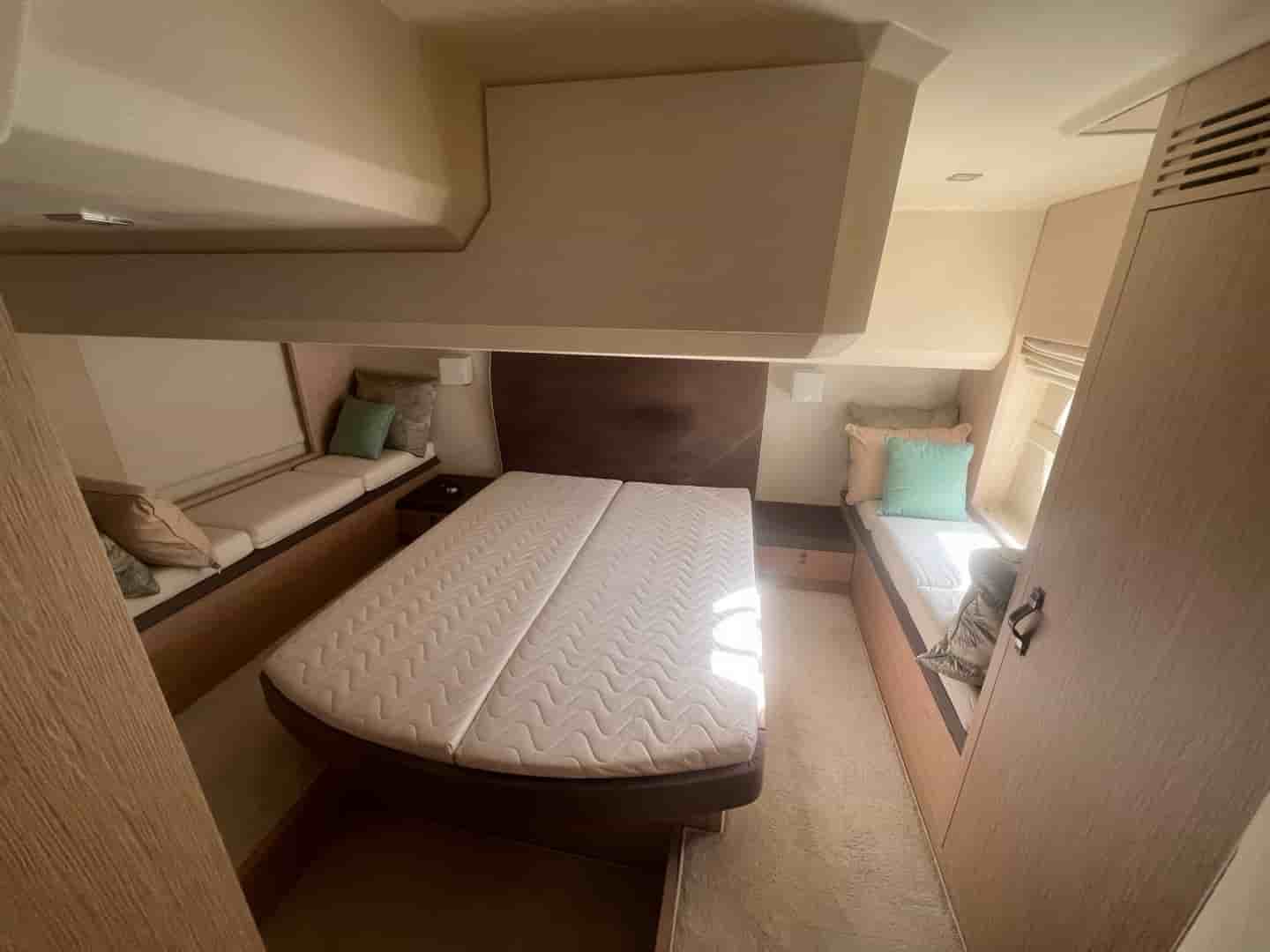 Beneteau Monte Carlo 5 - View 3