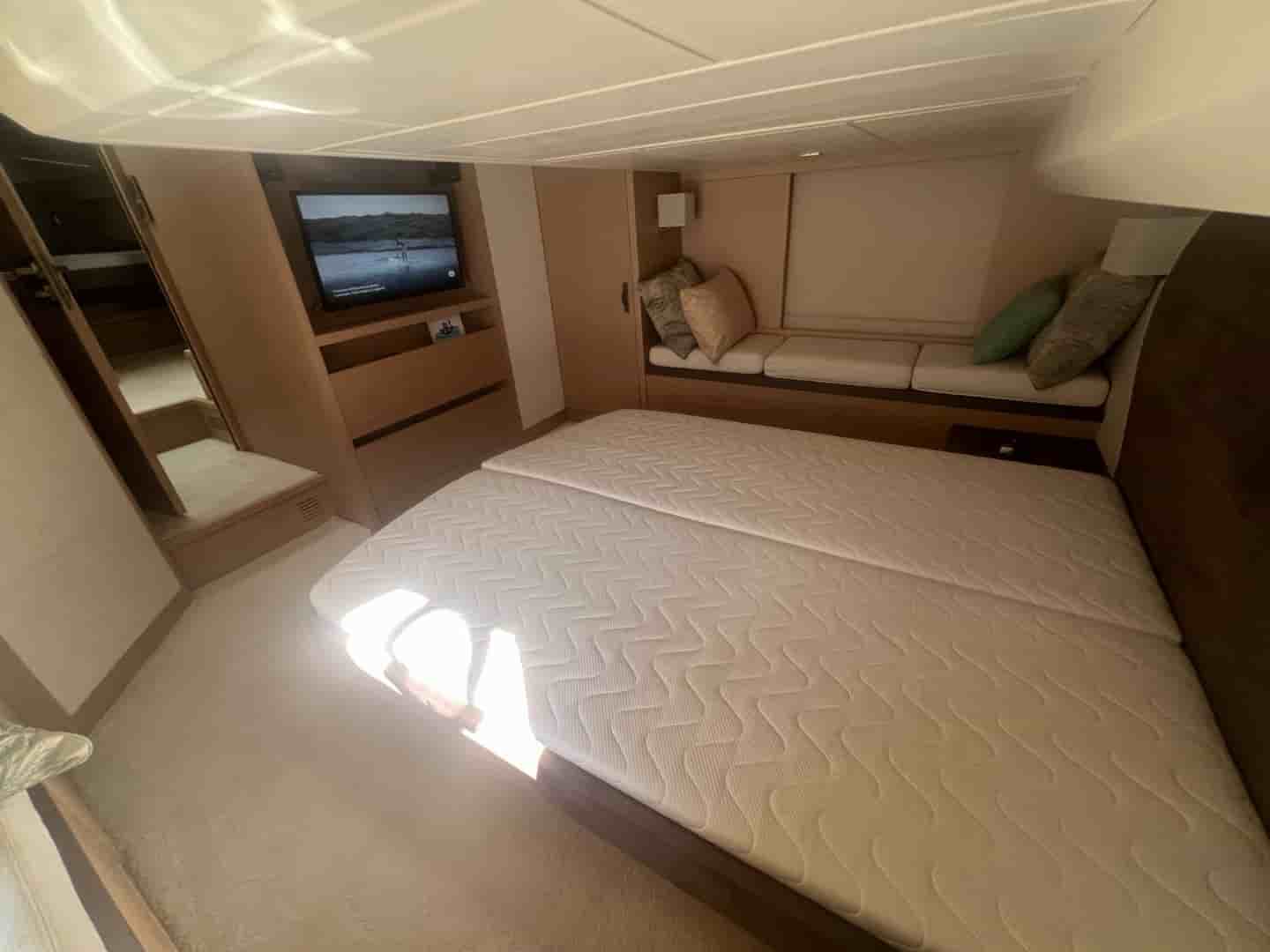 Beneteau Monte Carlo 5 - View 4