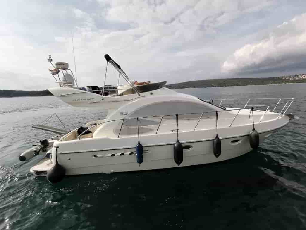 Azimut 39 - View 1