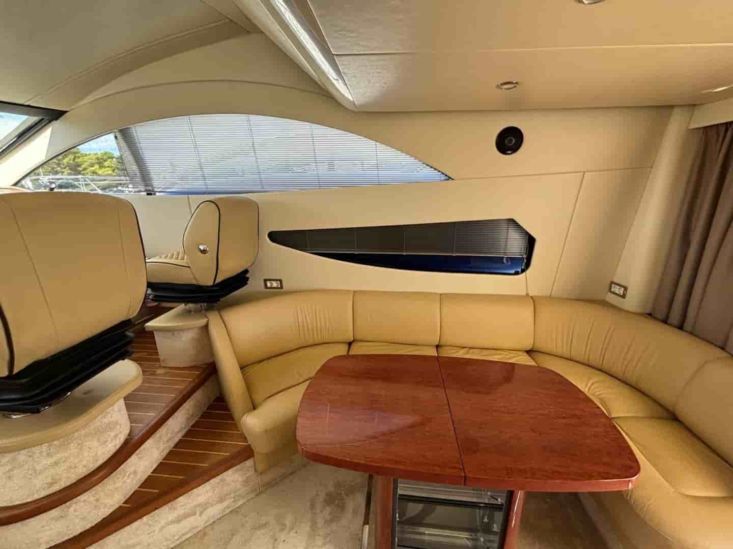 Fairline Phantom 46 - View 8