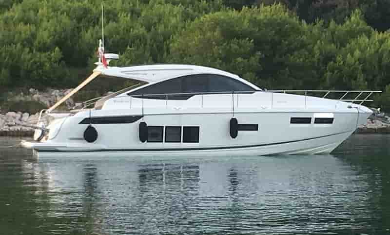 Fairline 48 Targa - View 13