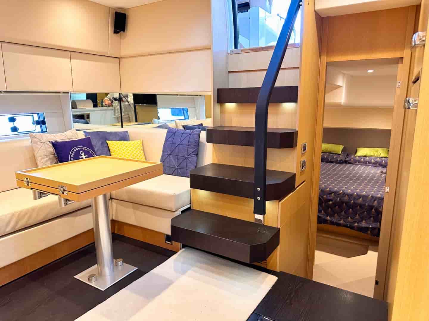 Fairline 48 Targa - View 6