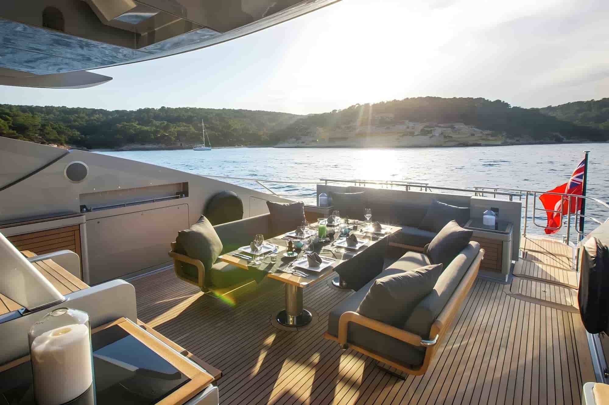 Palmer Johnson Palmer & Johnson 120 - View 6