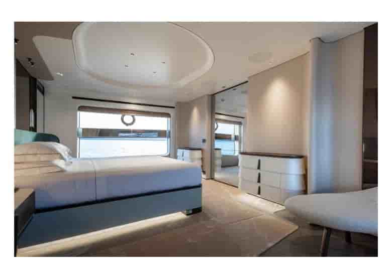 Azimut Yachts Azimut Grande 38M Trideck – 2023 Superyacht - View 10