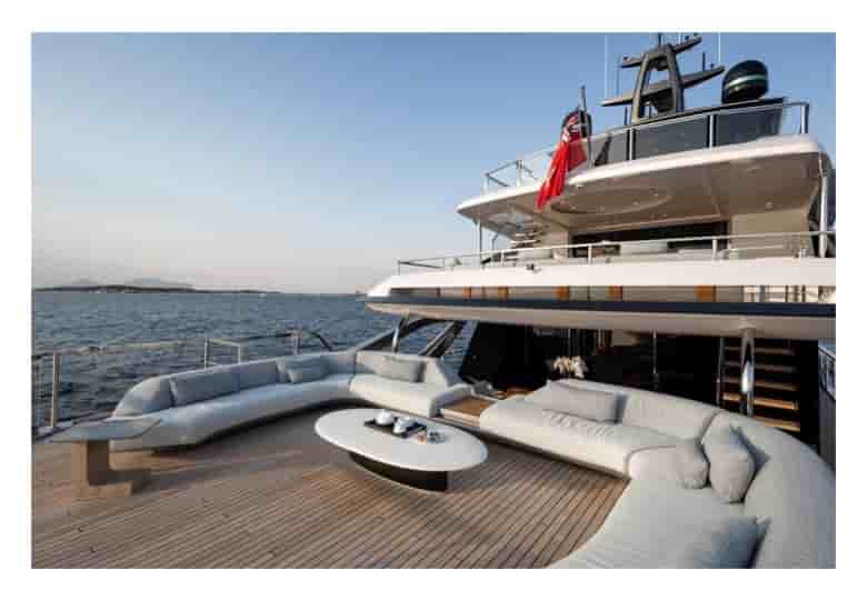 Azimut Yachts Azimut Grande 38M Trideck – 2023 Superyacht - View 4