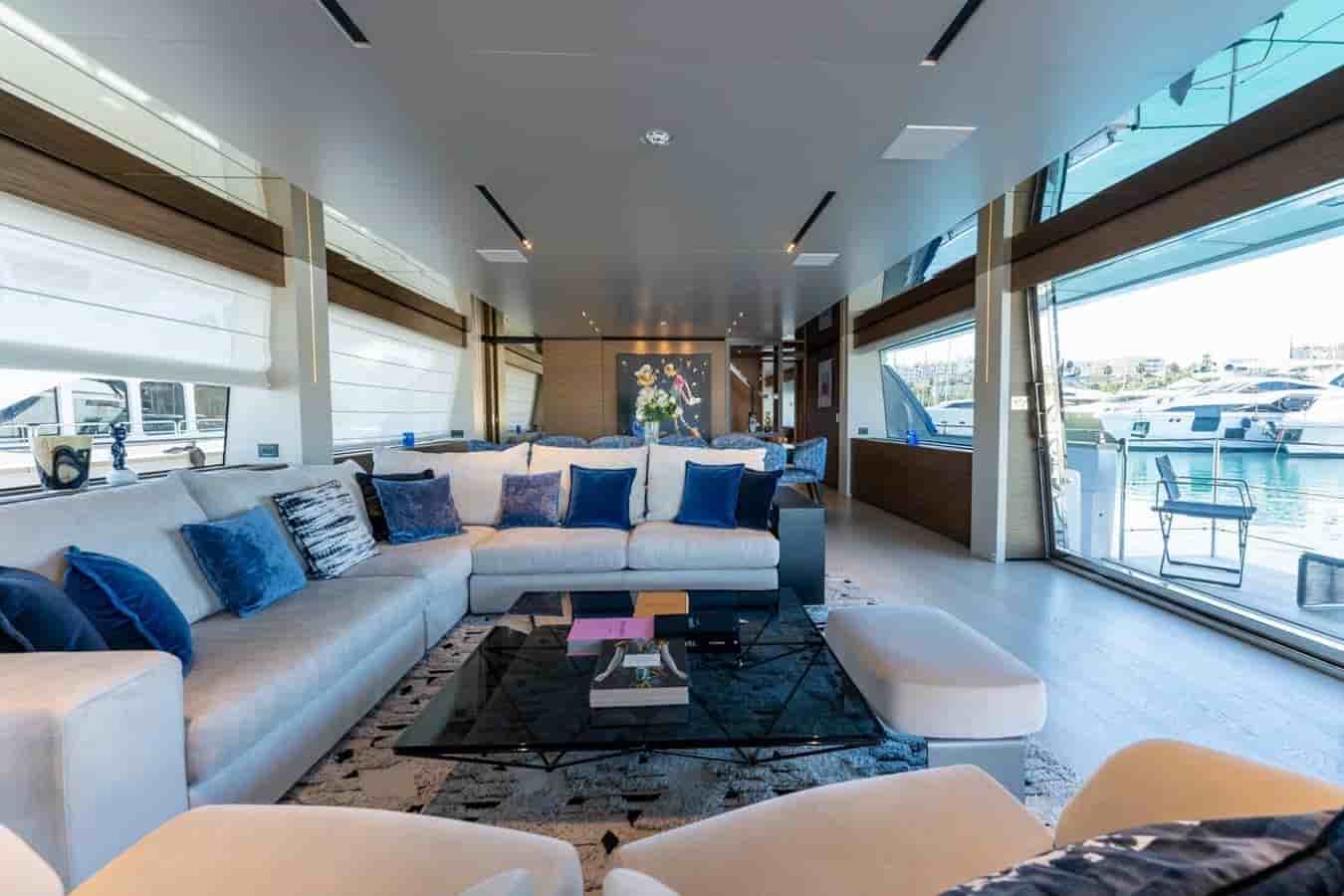 Custom Line Ferretti group Custom line Navetta 33 - View 6