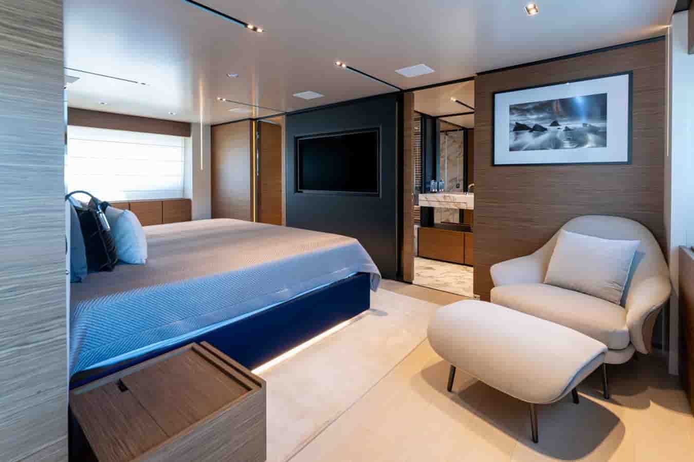 Custom Line Ferretti group Custom line Navetta 33 - View 9