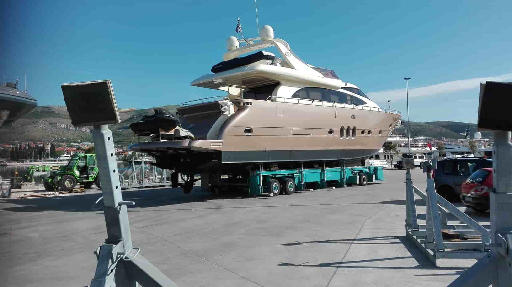 Leonard Yachts Leonard 74 2009 for sale - View 1