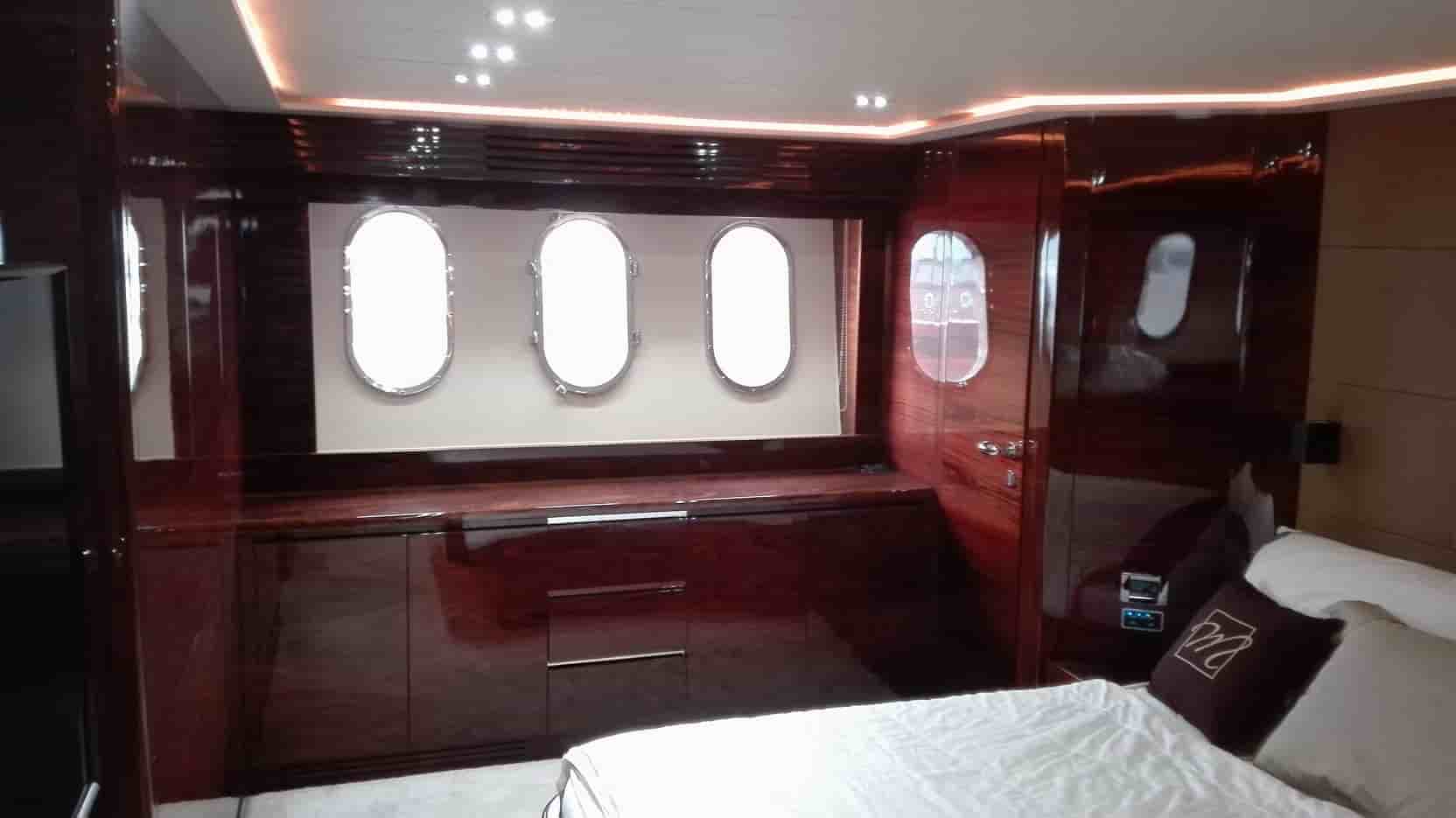 Leonard Yachts Leonard 74 2009 for sale - View 9