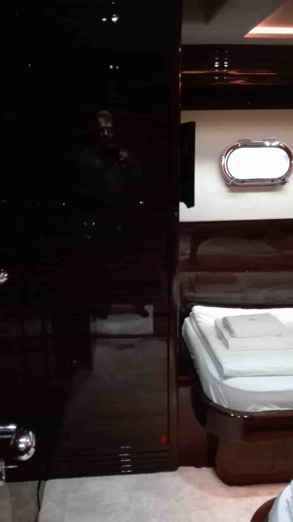 Leonard Yachts Leonard 74 2009 for sale - View 11