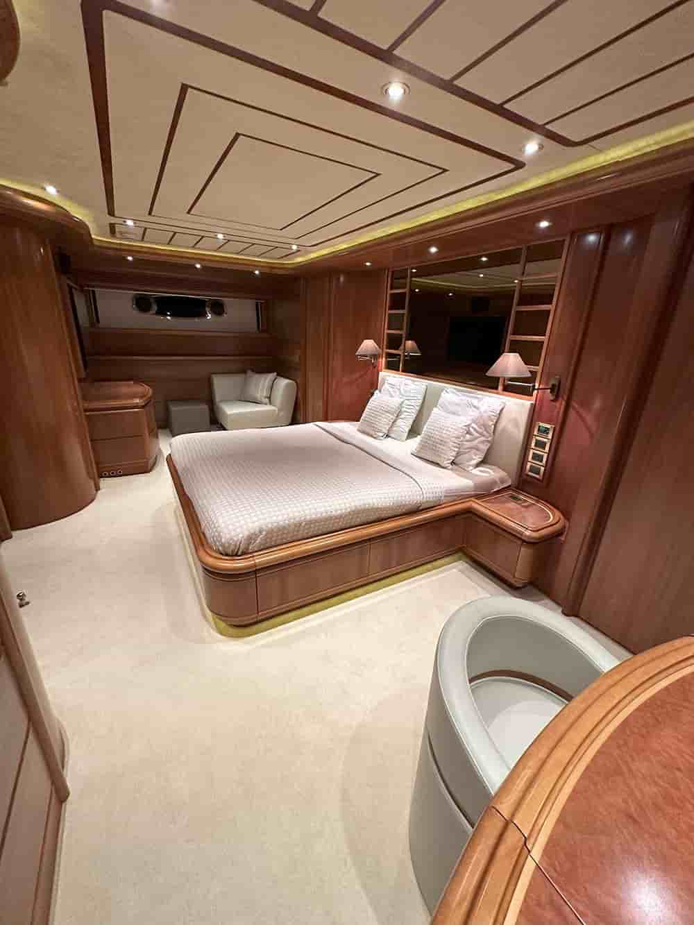 Custom Line Ferretti group Ferretti Custom Line 94 - View 14