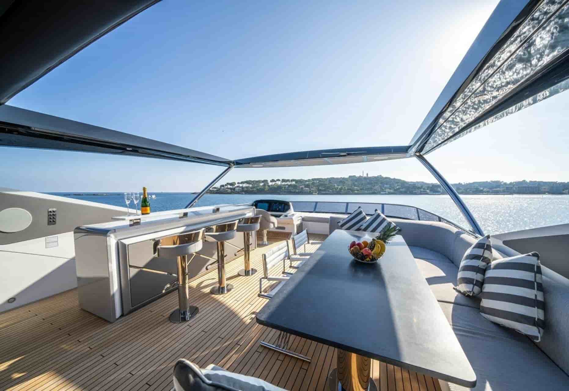 Sunseeker Sunseeker Ocean 90 - View 8