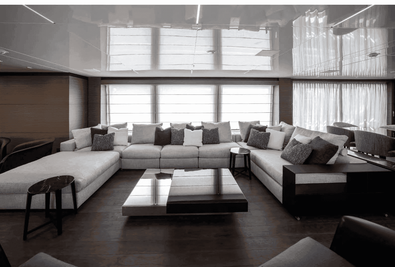 Custom Line Ferretti group CUSTOM LINE NAVETTA 42 - View 11