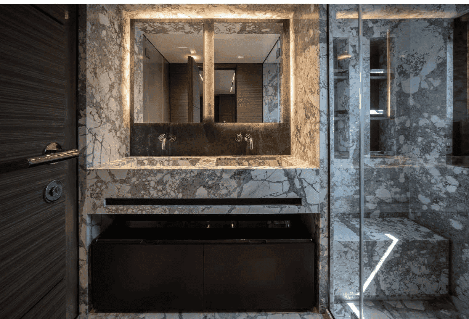 Custom Line Ferretti group CUSTOM LINE NAVETTA 42 - View 23