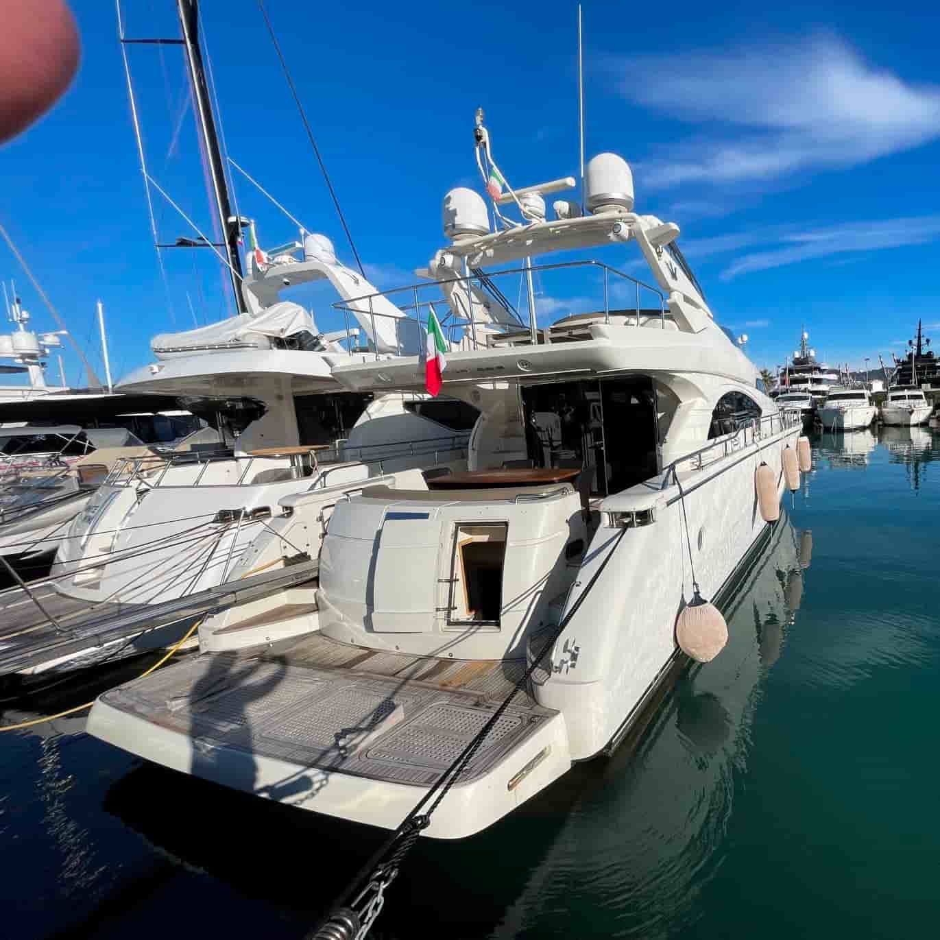 Dominator Dominator 680 2008 - View 4