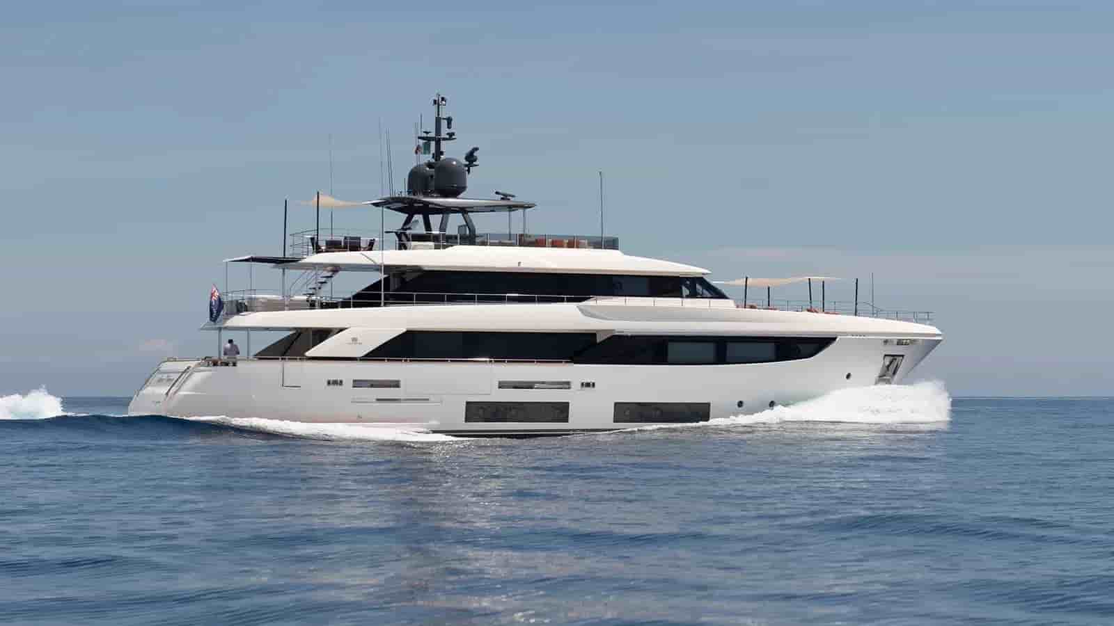 Ferretti Custom Line Custom Line navetta 33 - View 18