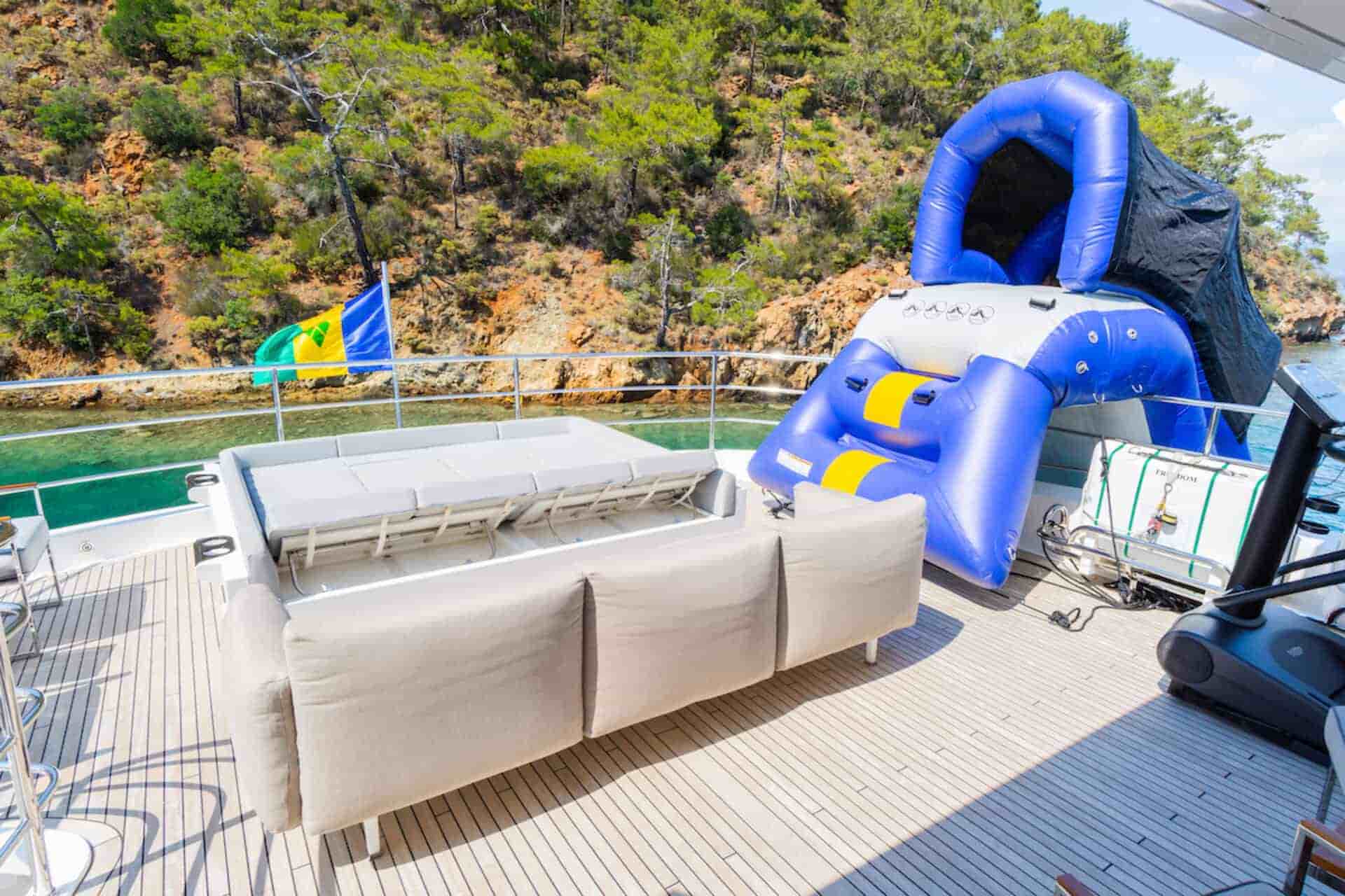 Sunseeker 116 2017 - View 24