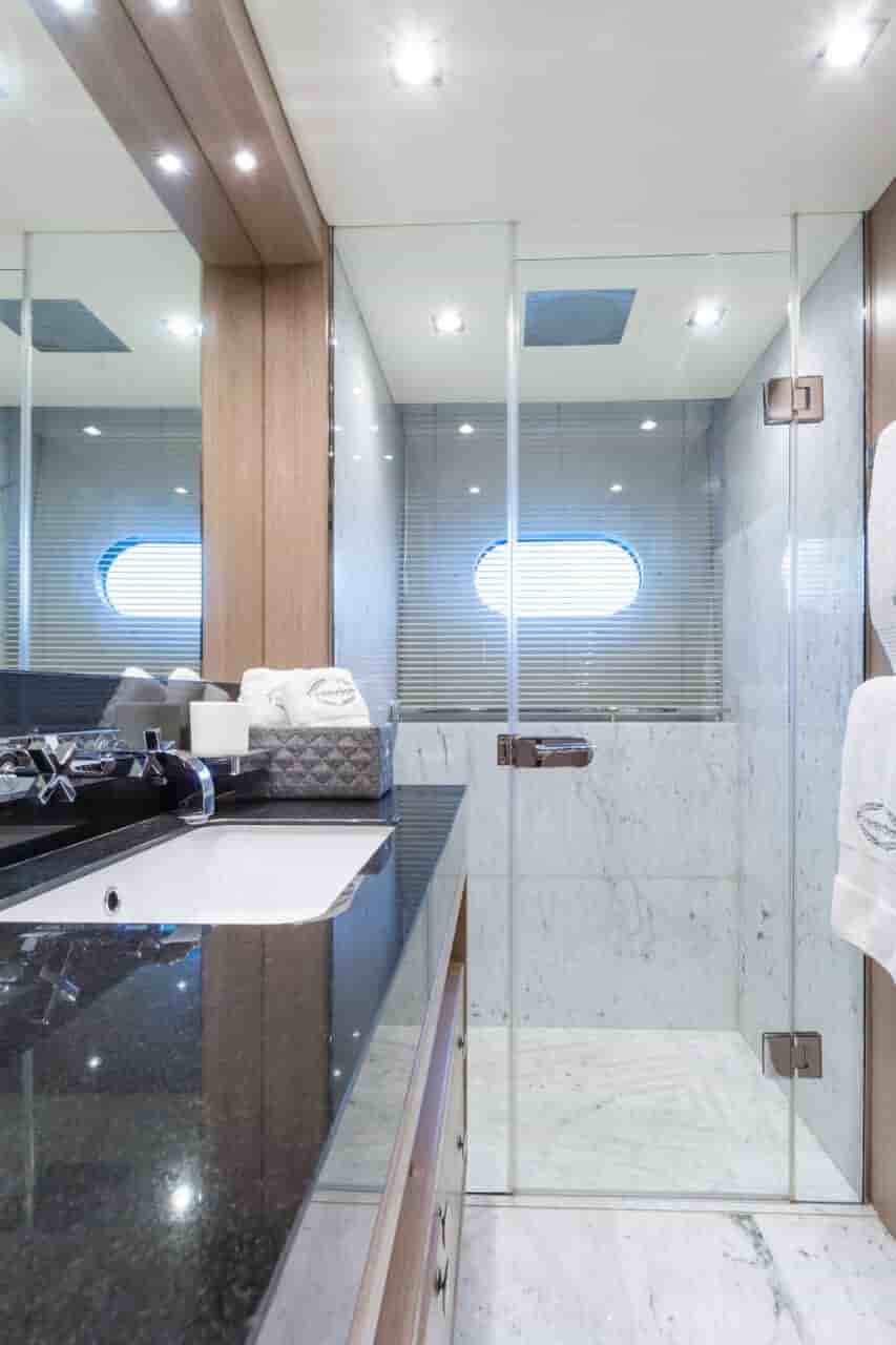 Sunseeker 116 2017 - View 28