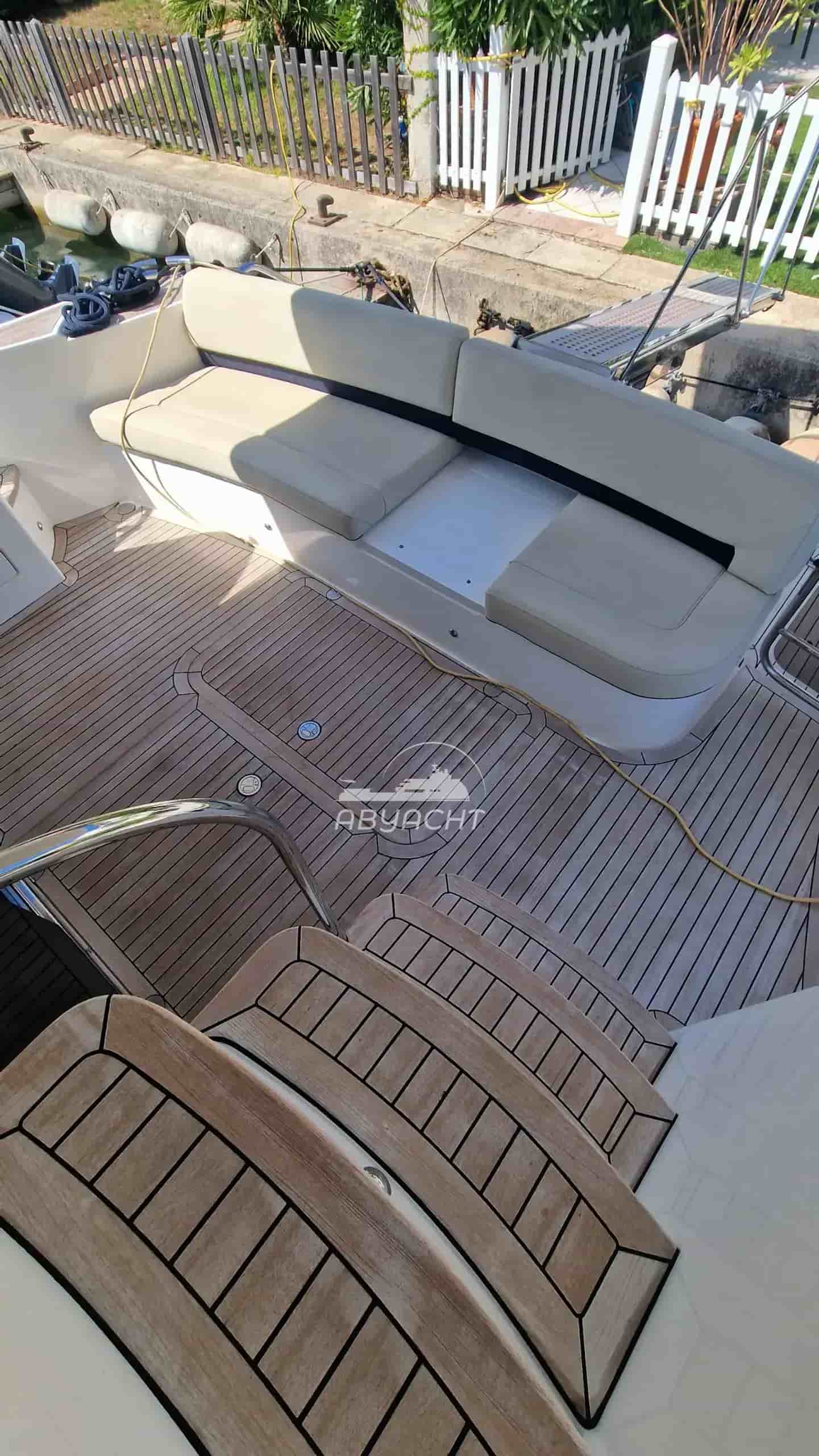 Princess Yachts Princess 42 2013 - View 17