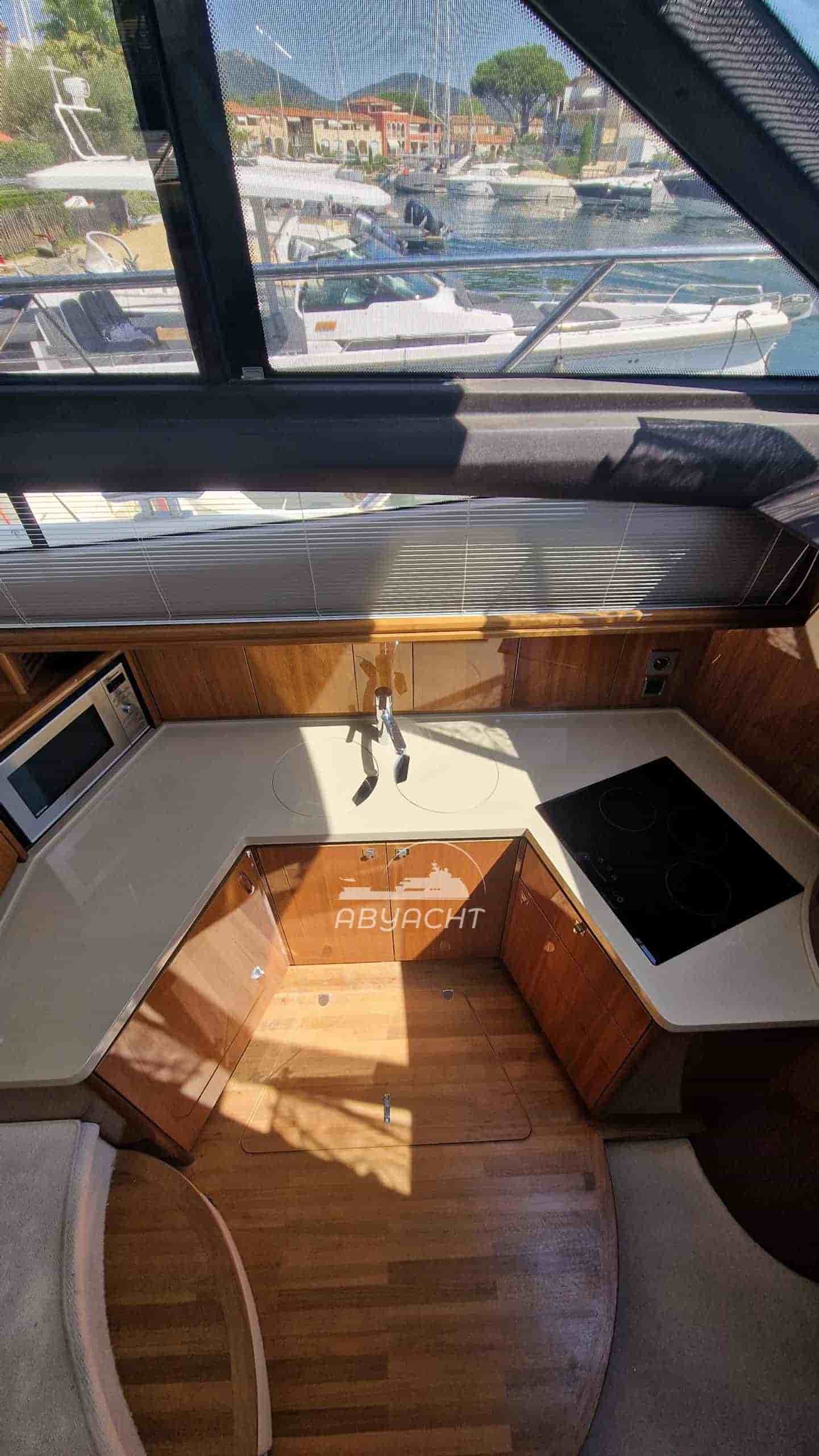 Princess Yachts Princess 42 2013 - View 27