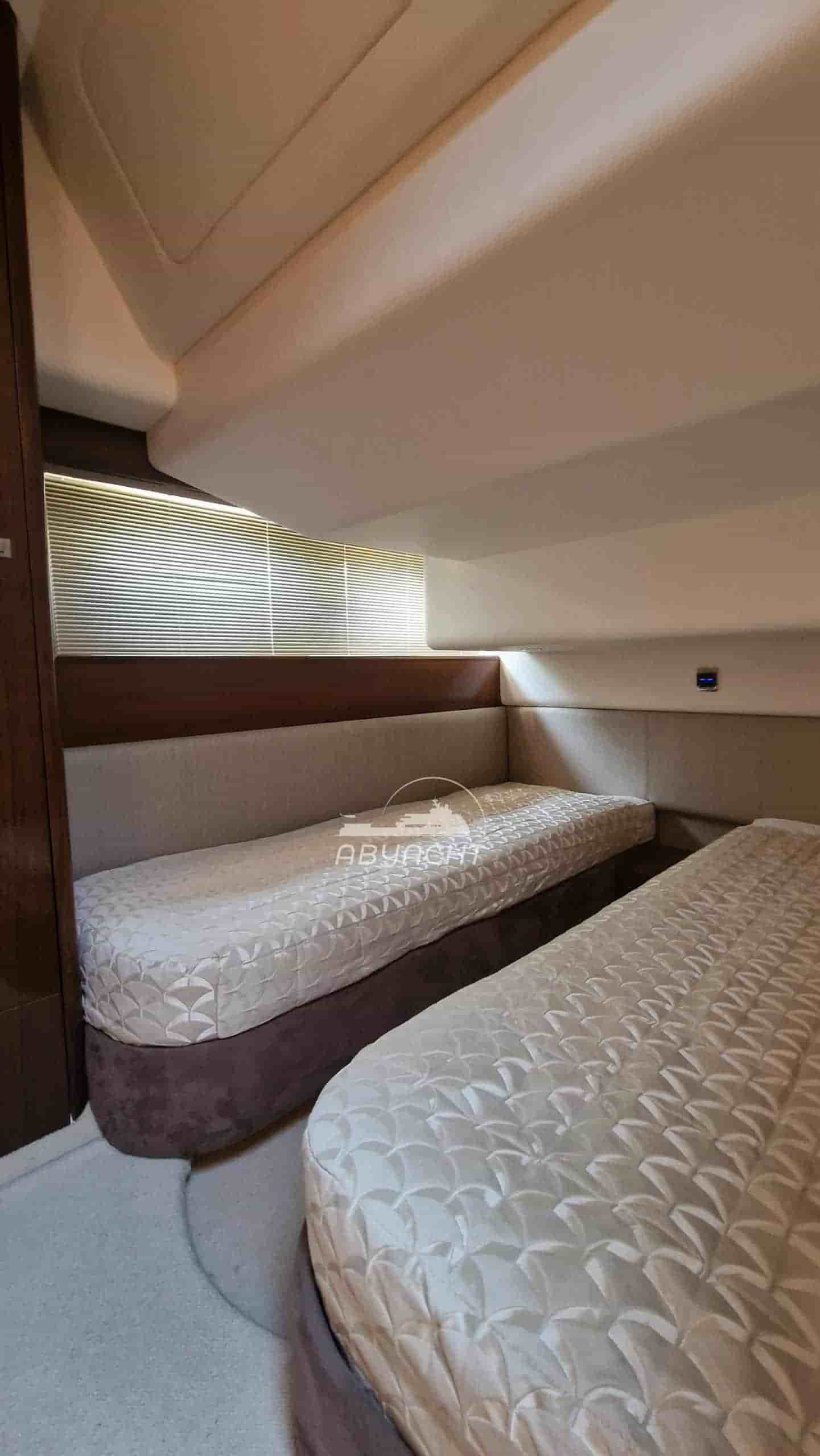 Princess Yachts Princess 42 2013 - View 28