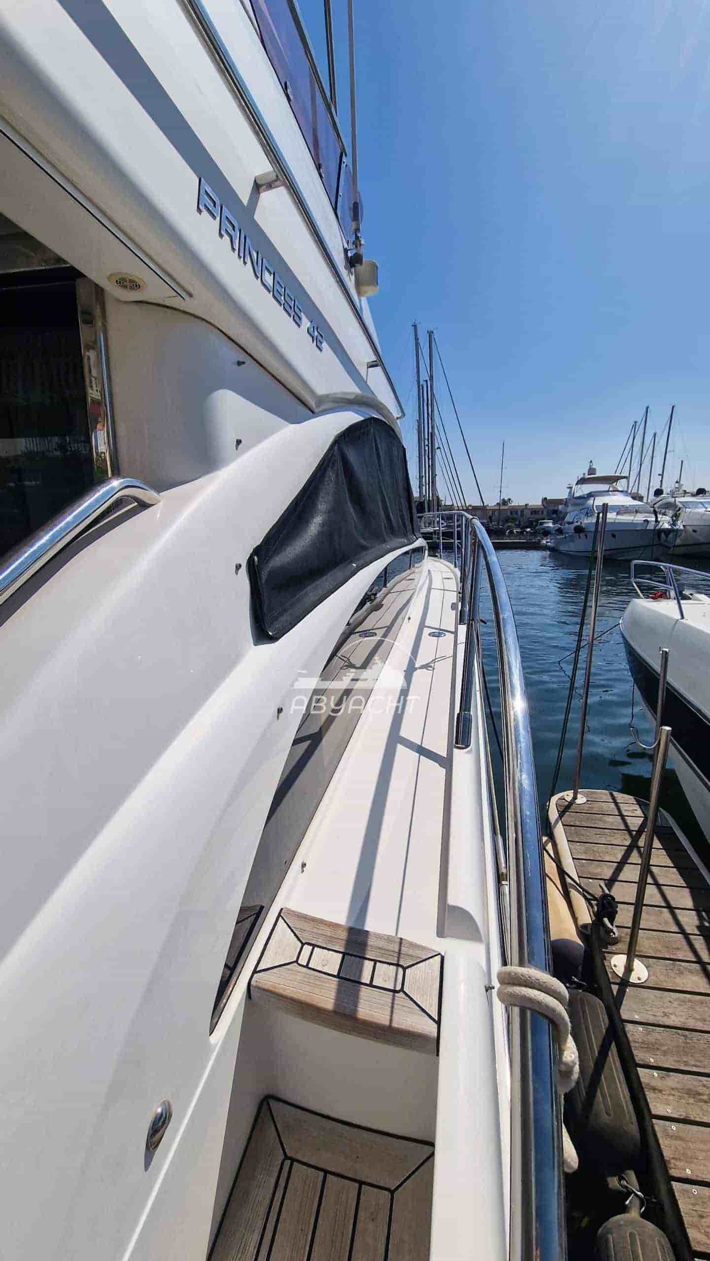 Princess Yachts Princess 42 2013 - View 6