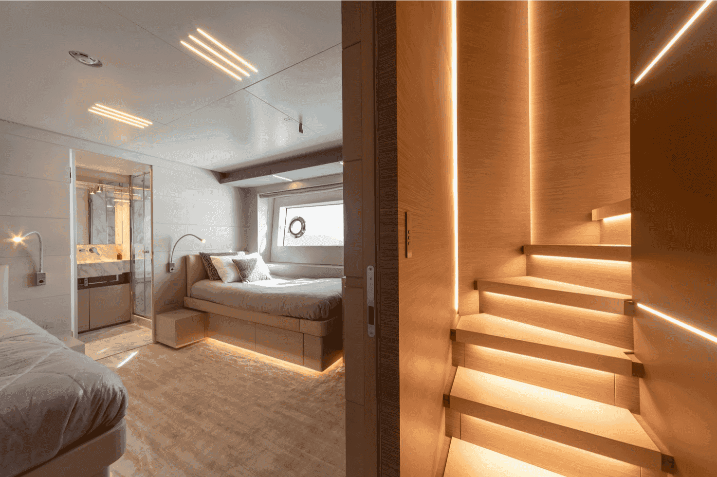 Ferretti Custom Line Custom Line 37 M Navetta - View 15