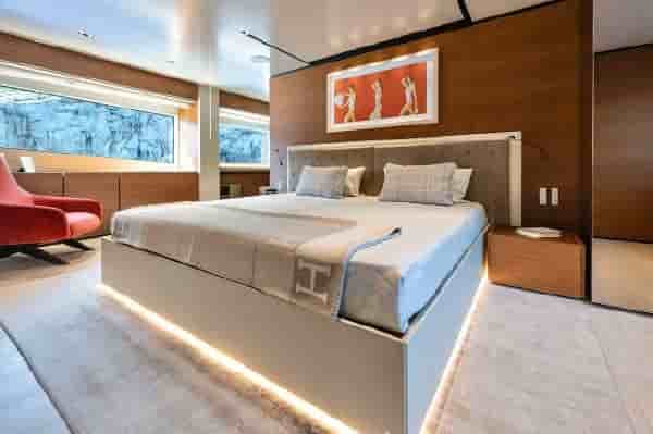 Ferretti Custom Line Ferretti Custom Line 33 - View 13