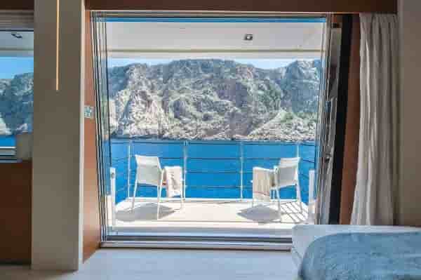 Ferretti Custom Line Ferretti Custom Line 33 - View 14