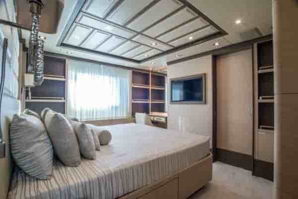 Benetti Yachts Benetti Crystal 42 M (2014) - View 15