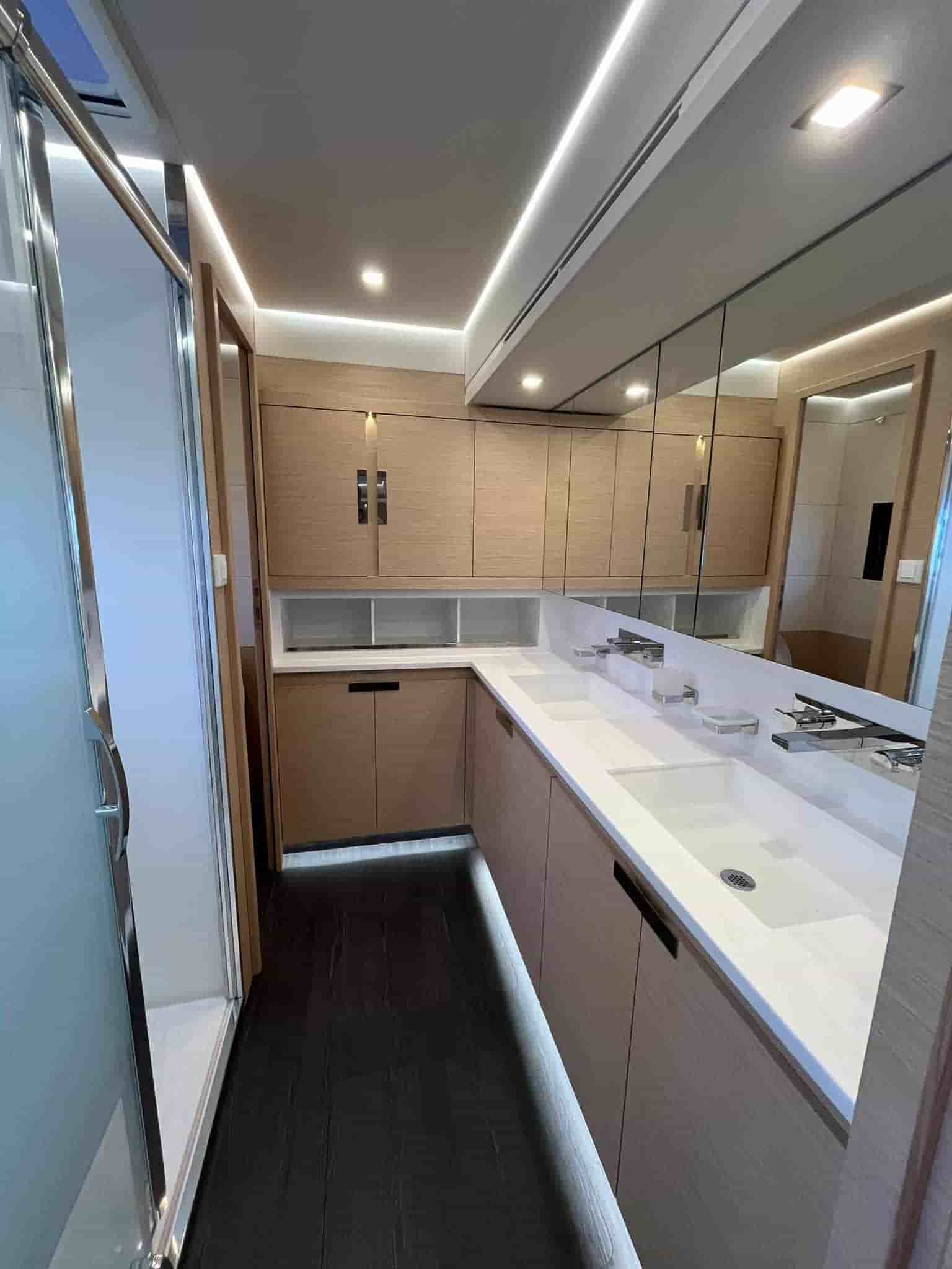 Foutaine Pajot Catamaran power 67' - View 11
