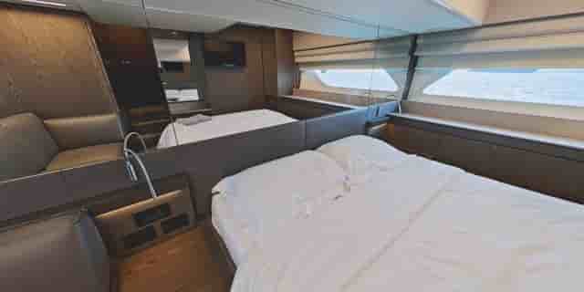 Ferretti Ferretti 550 flybridge - View 9