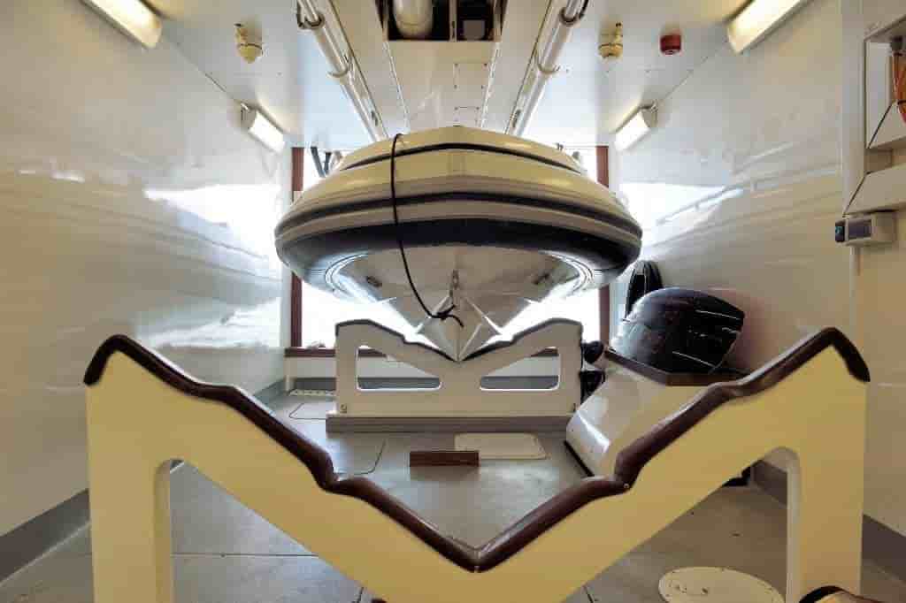 Isa ISA 120 sport yacht - View 22