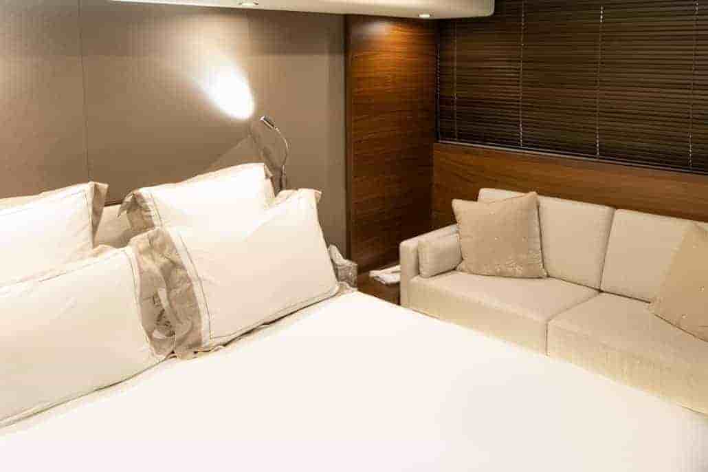 Princess Yachts Princess 52 Flybridge 2013 - View 16