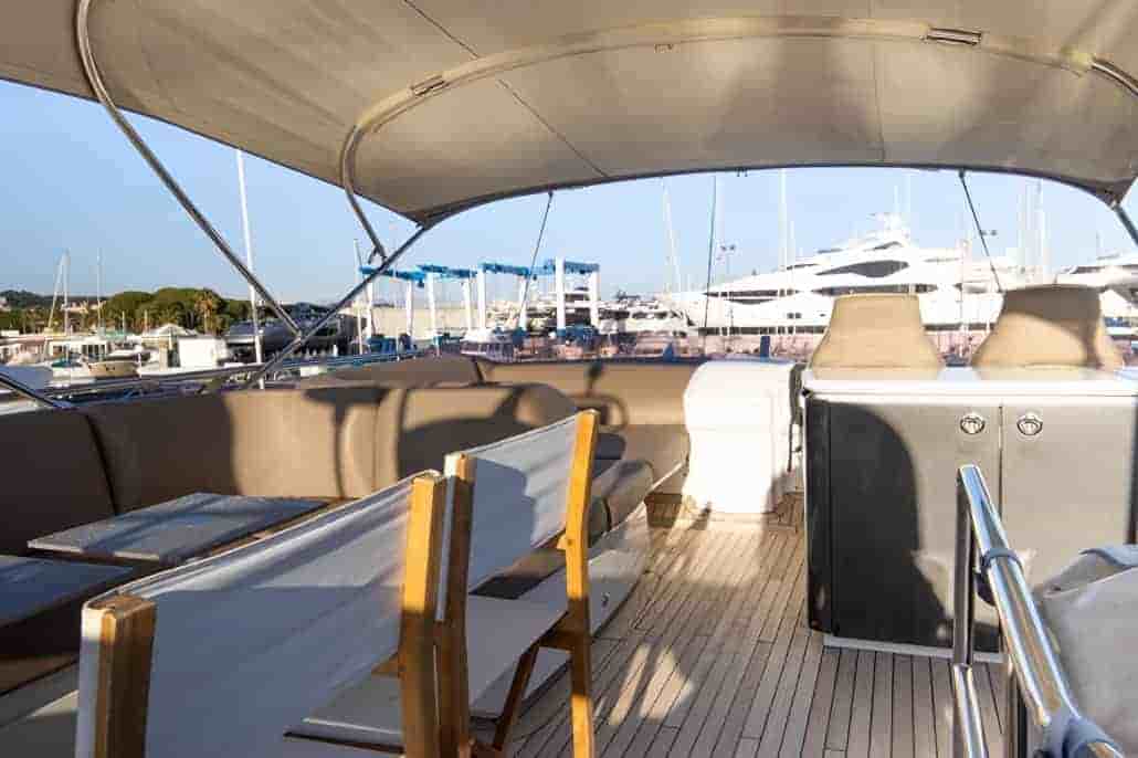 Princess Yachts Princess 52 Flybridge 2013 - View 4