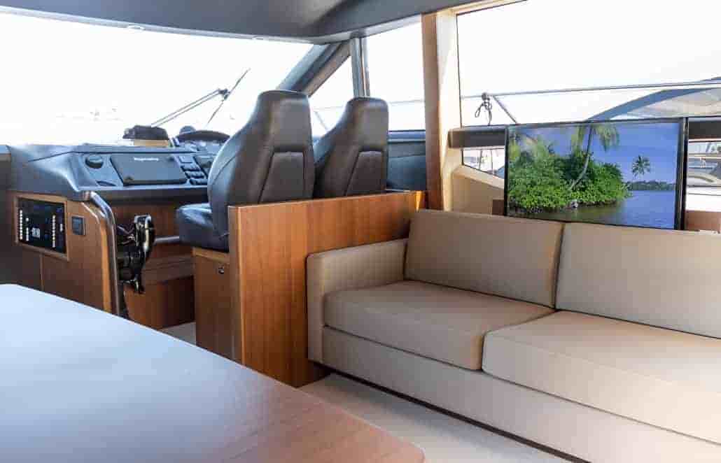 Princess Yachts Princess 52 Flybridge 2013 - View 9