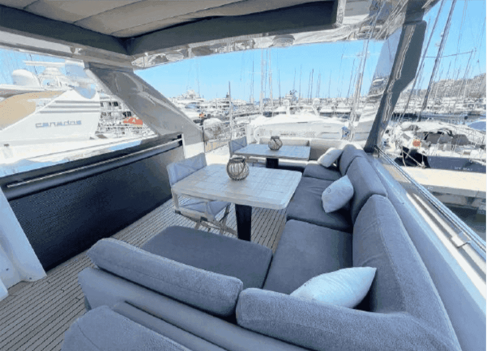 Princess Yachts Princess 82 (2014) - View 22