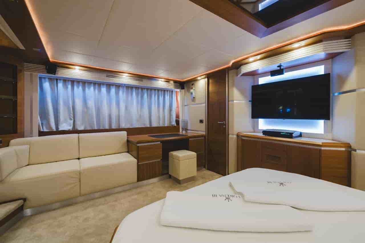 Dominator Dominator 680 S (2010) - View 20