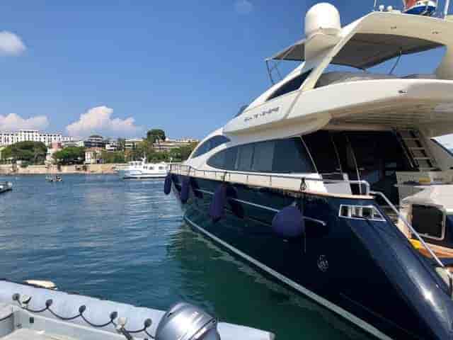 Riva Yachts Riva Venere 75 (2008) - View 2