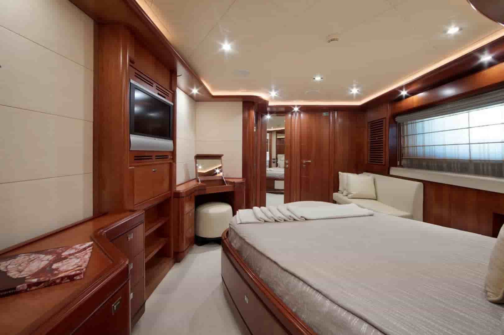 CRN Motoryacht CRN 40 M - View 16