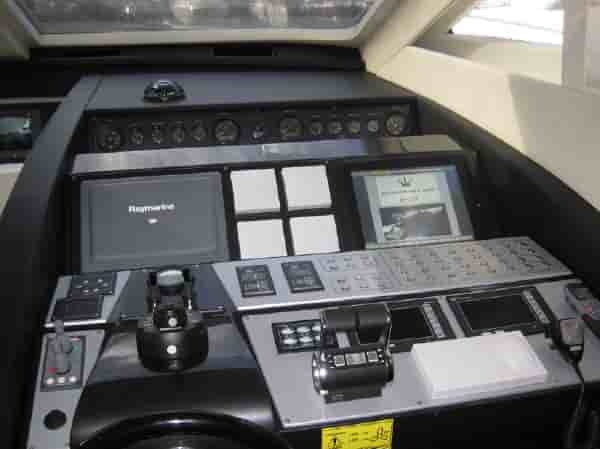 Dominator 620 - View 12