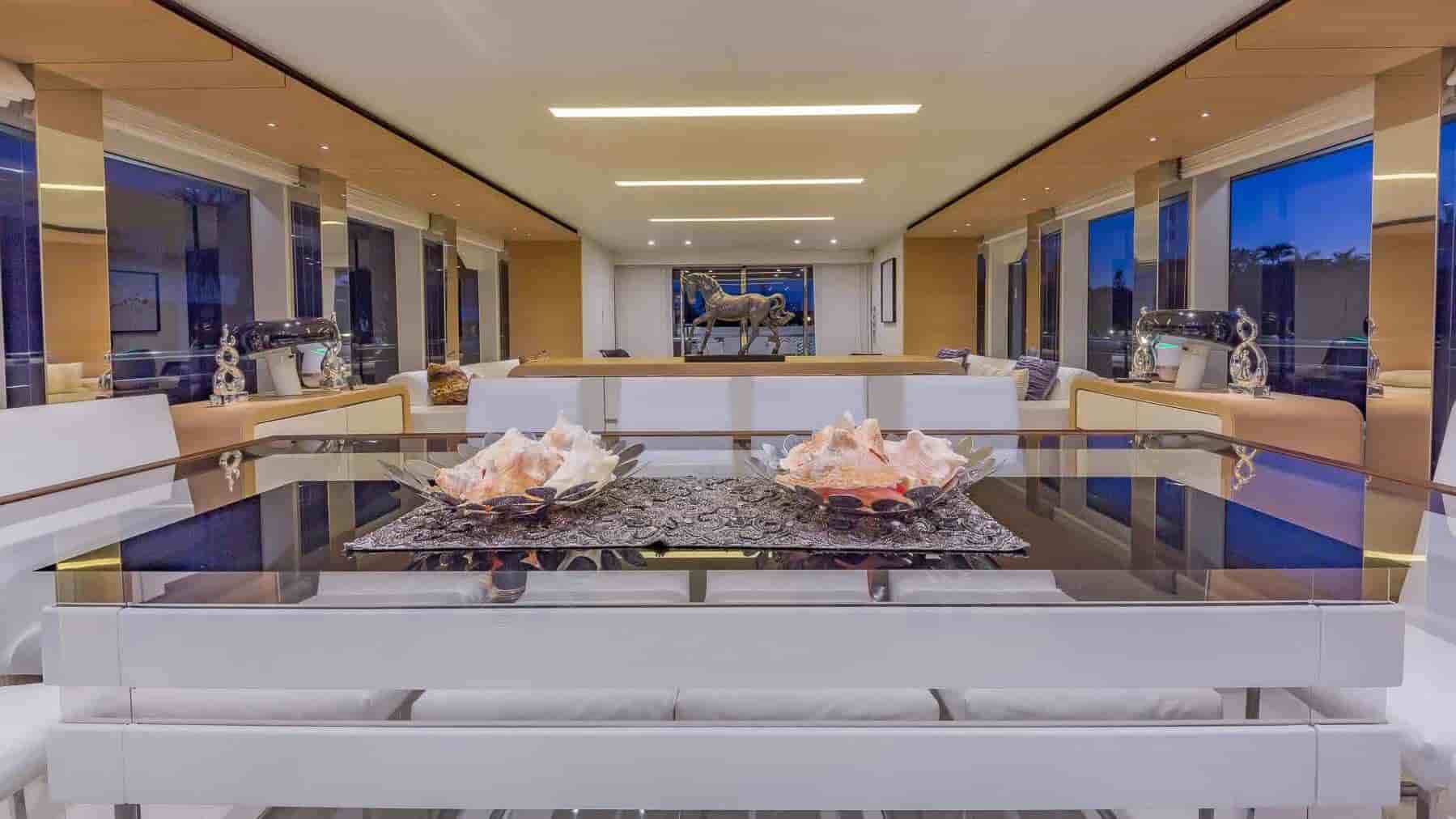 Astondoa 110 Century - View 34